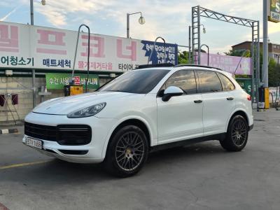 2017 Porsche Cayenne