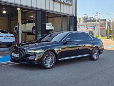 2020 Genesis G90