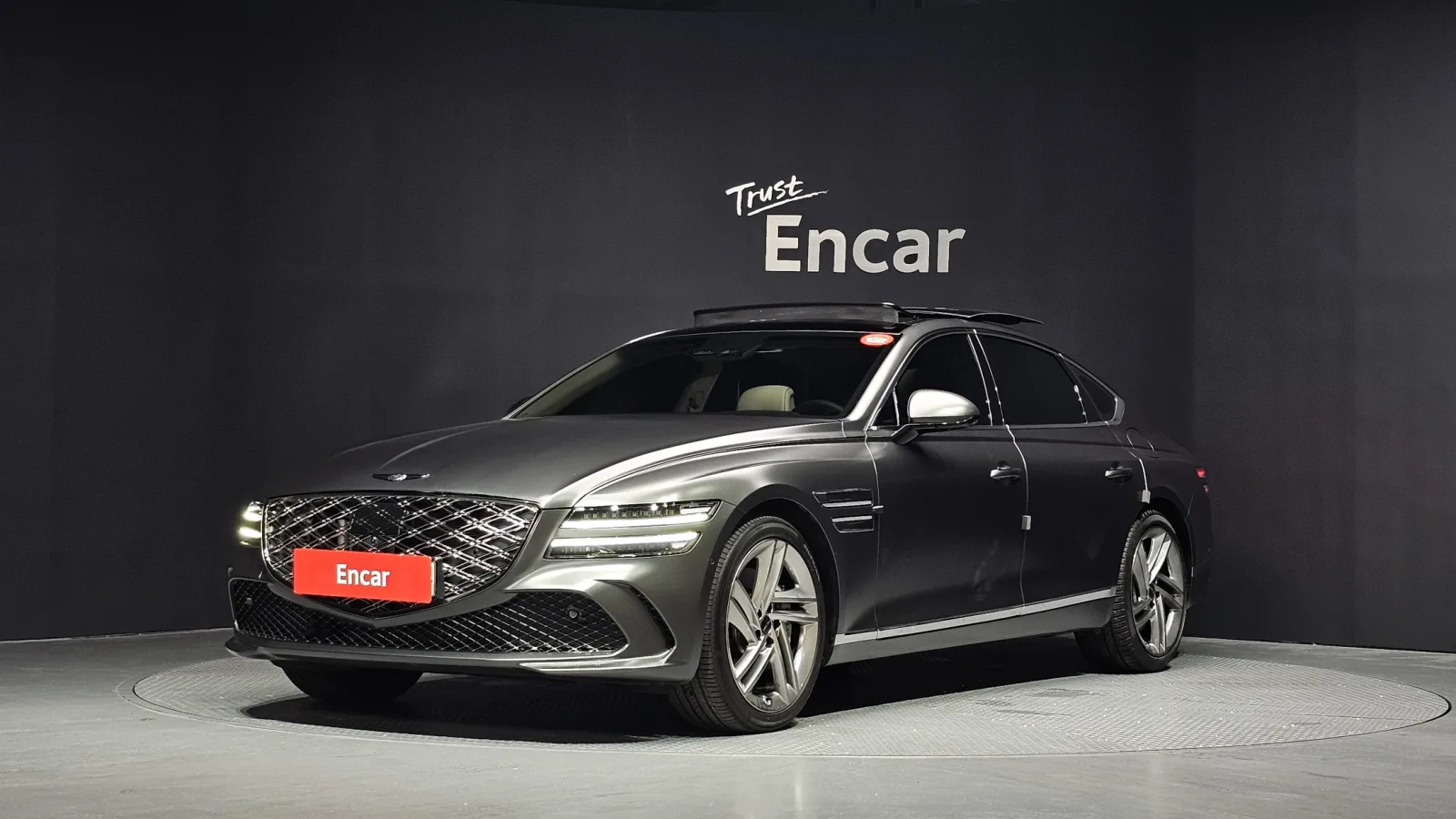 2025 Genesis G80