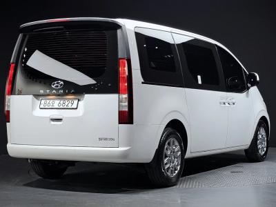 2022 Hyundai Staria