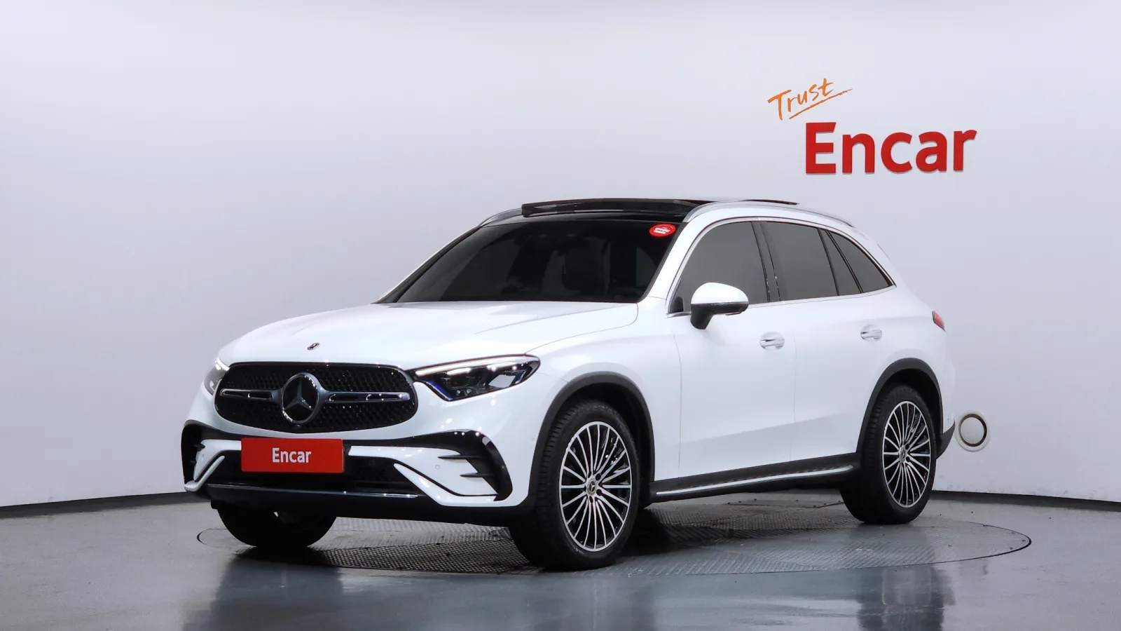 2023 Mercedes-Benz GLC-Class