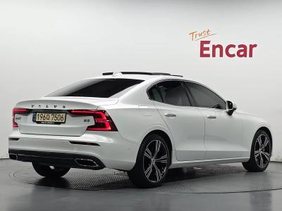 2021 Volvo S60