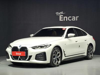 2022 BMW i4