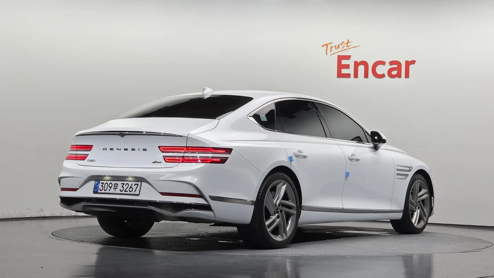 2025 Genesis G80