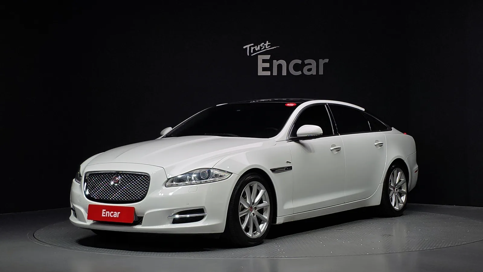 2014 Jaguar XJ