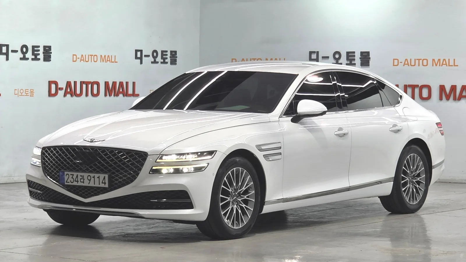 2022 Genesis G80