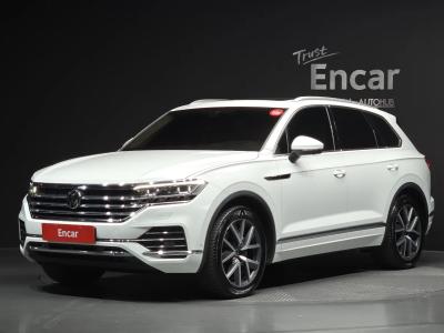 2022 Volkswagen Touareg