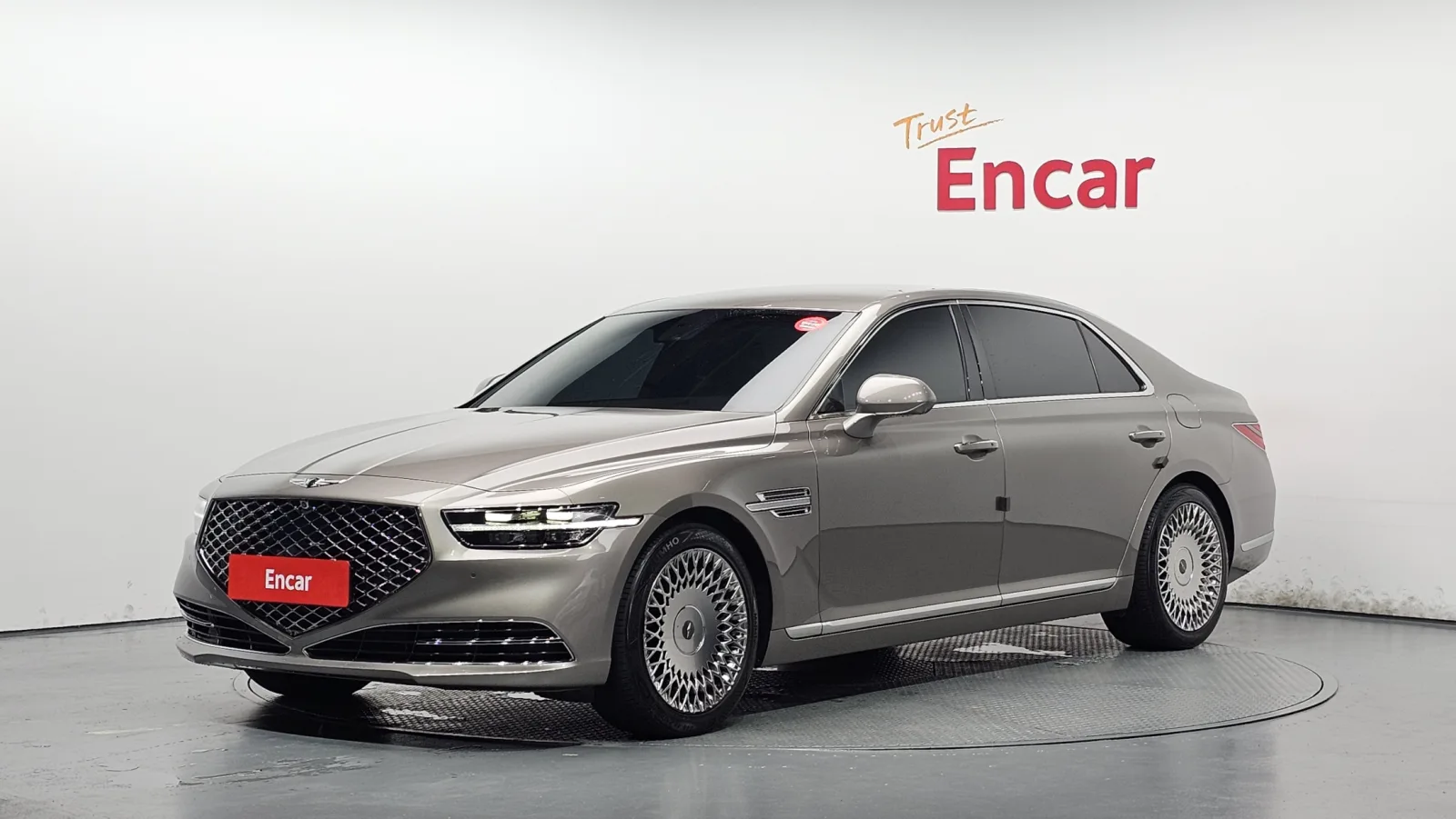 2020 Genesis G90