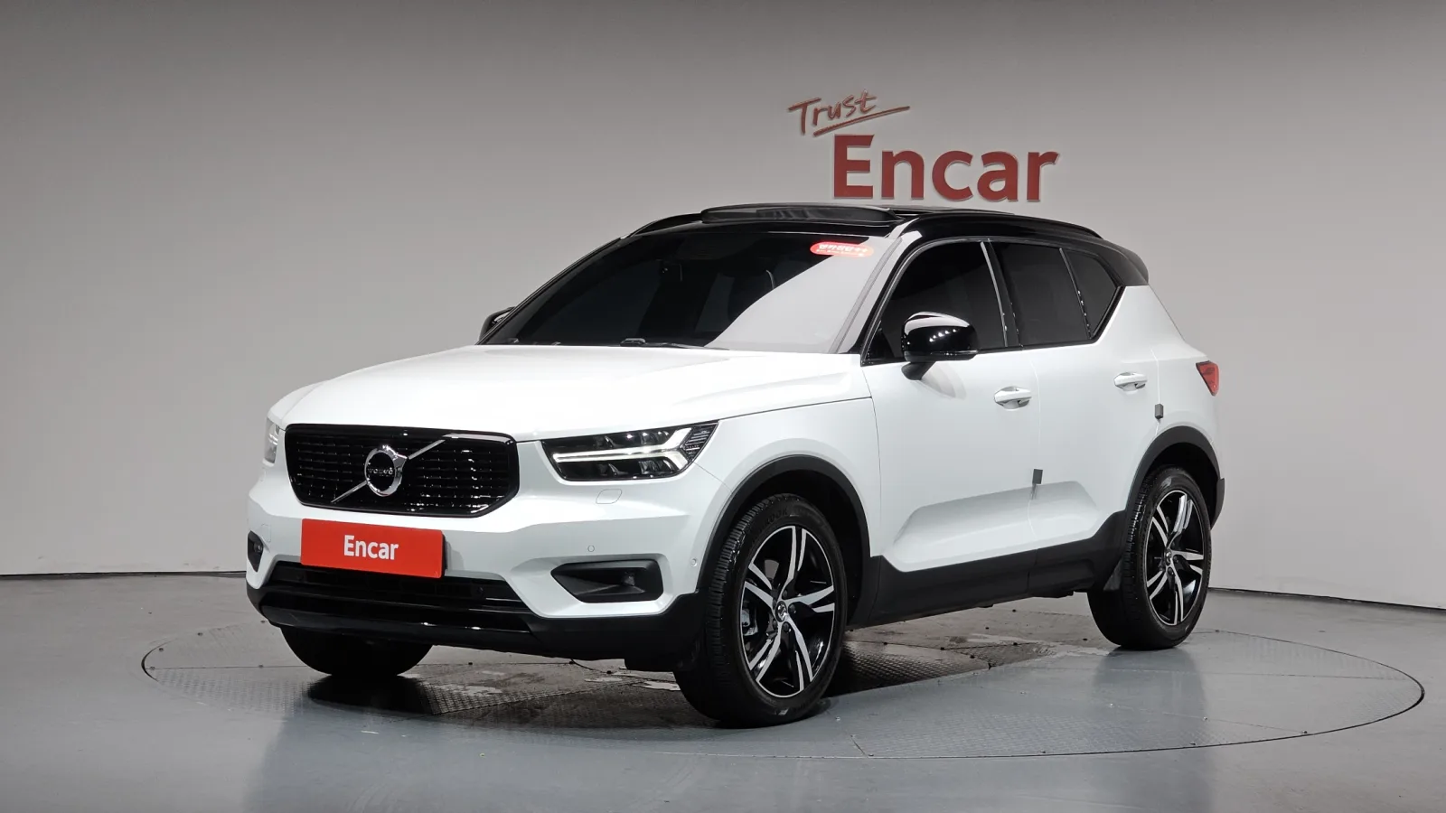 2019 Volvo XC40