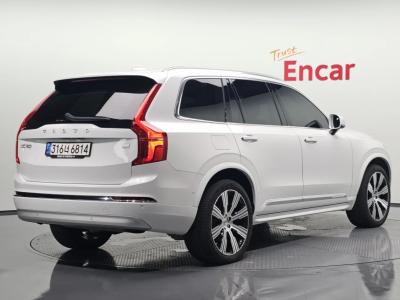 2022 Volvo XC90