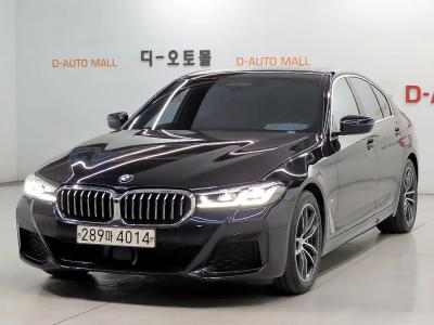 2022 BMW 5-Series