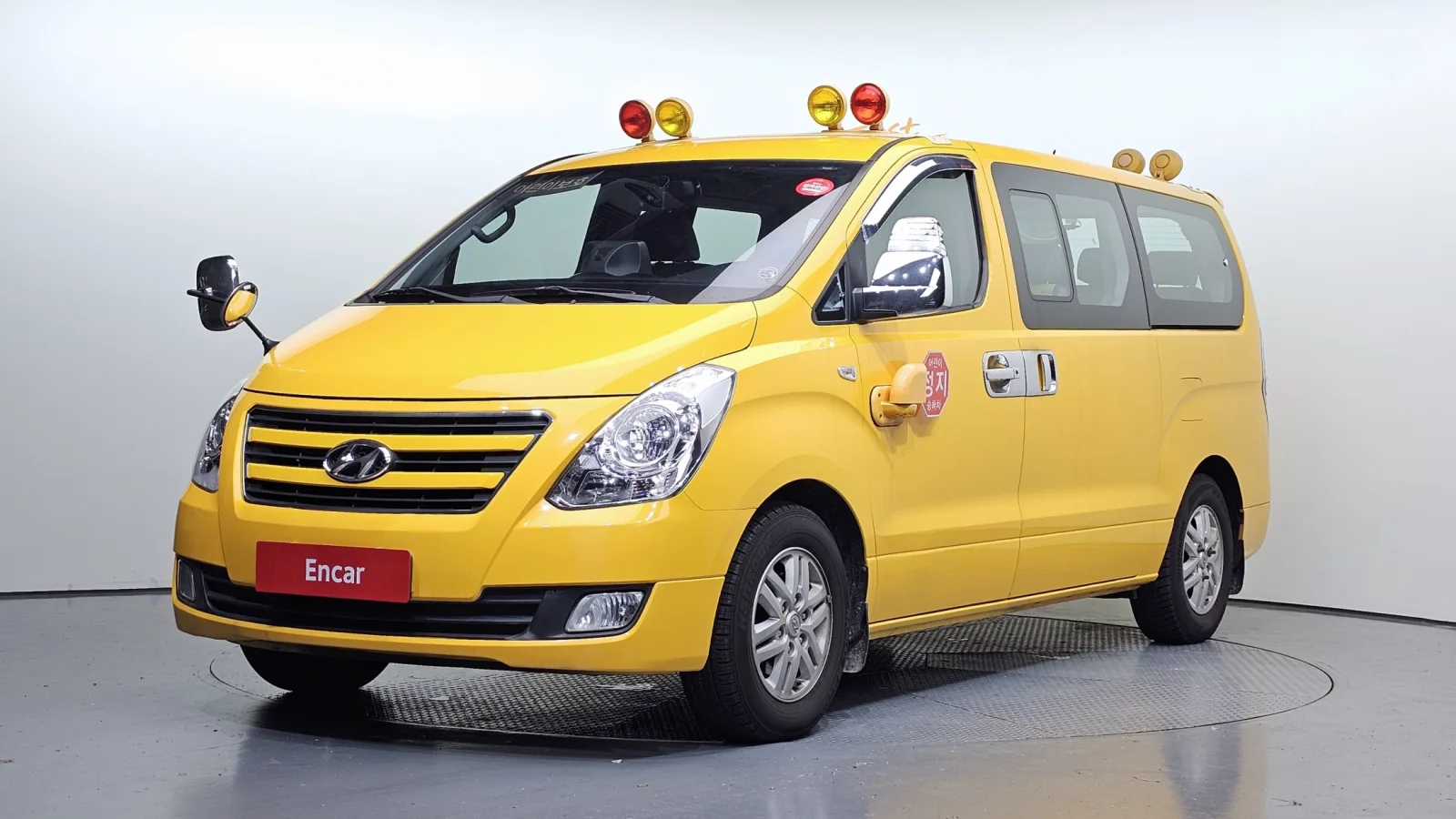 2017 Hyundai Starex