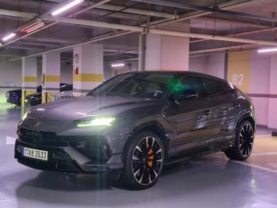 2024 Lamborghini Urus