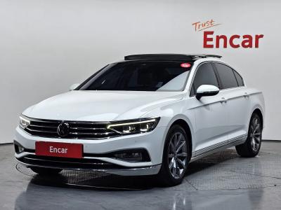 2022 Volkswagen Passat