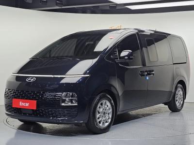 2025 Hyundai Staria