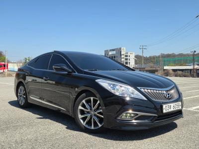 2016 Hyundai Grandeur