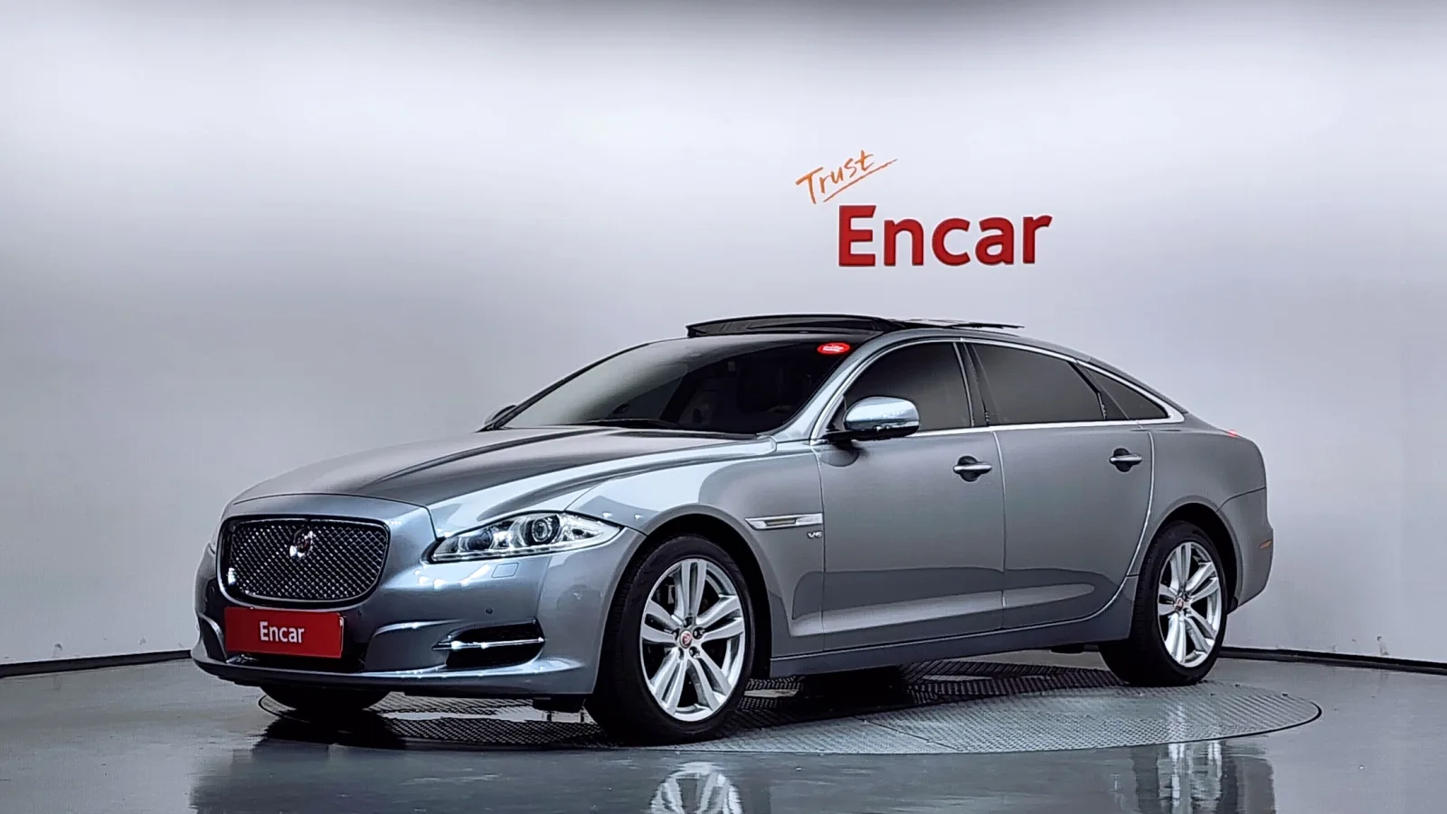 2014 Jaguar XJ