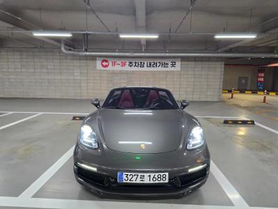 2018 Porsche 718