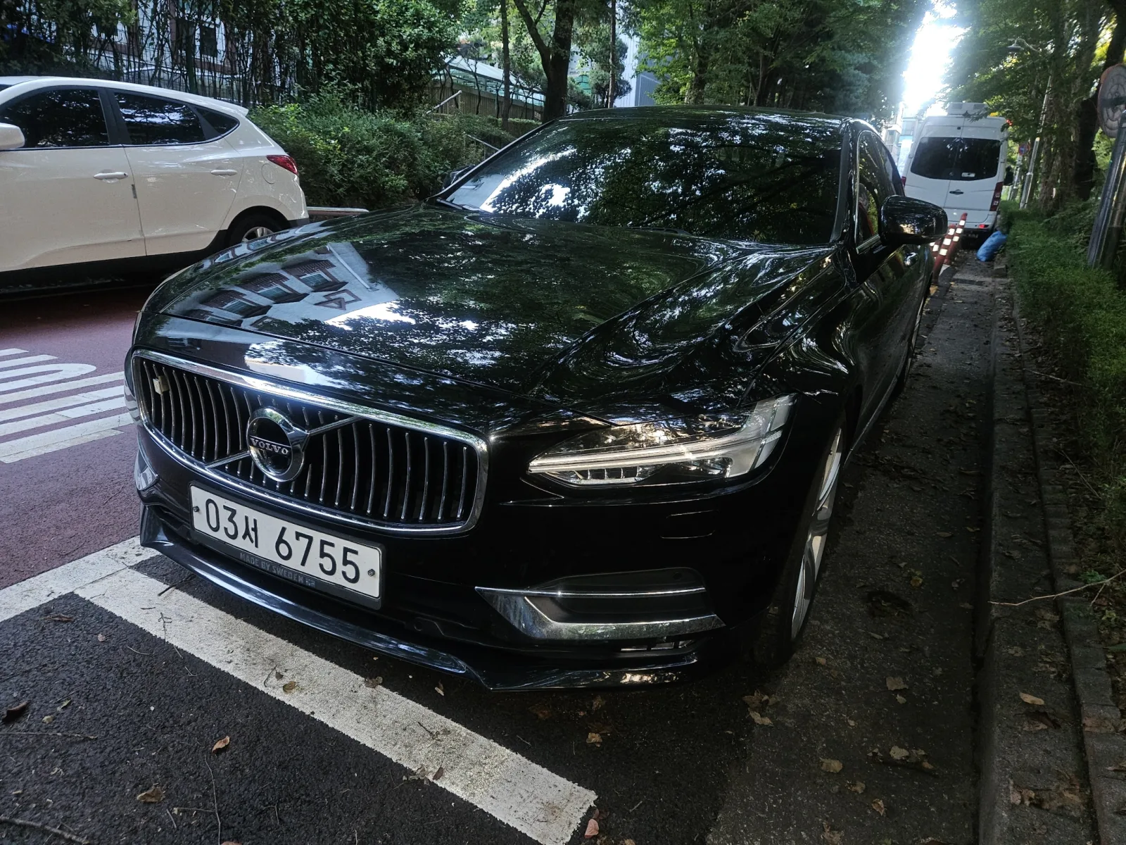 2017 Volvo S90