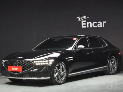 2022 Genesis G90