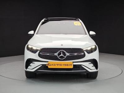 2023 Mercedes-Benz GLC-Class