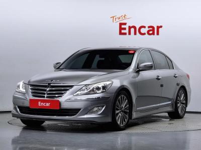 2013 Hyundai Genesis