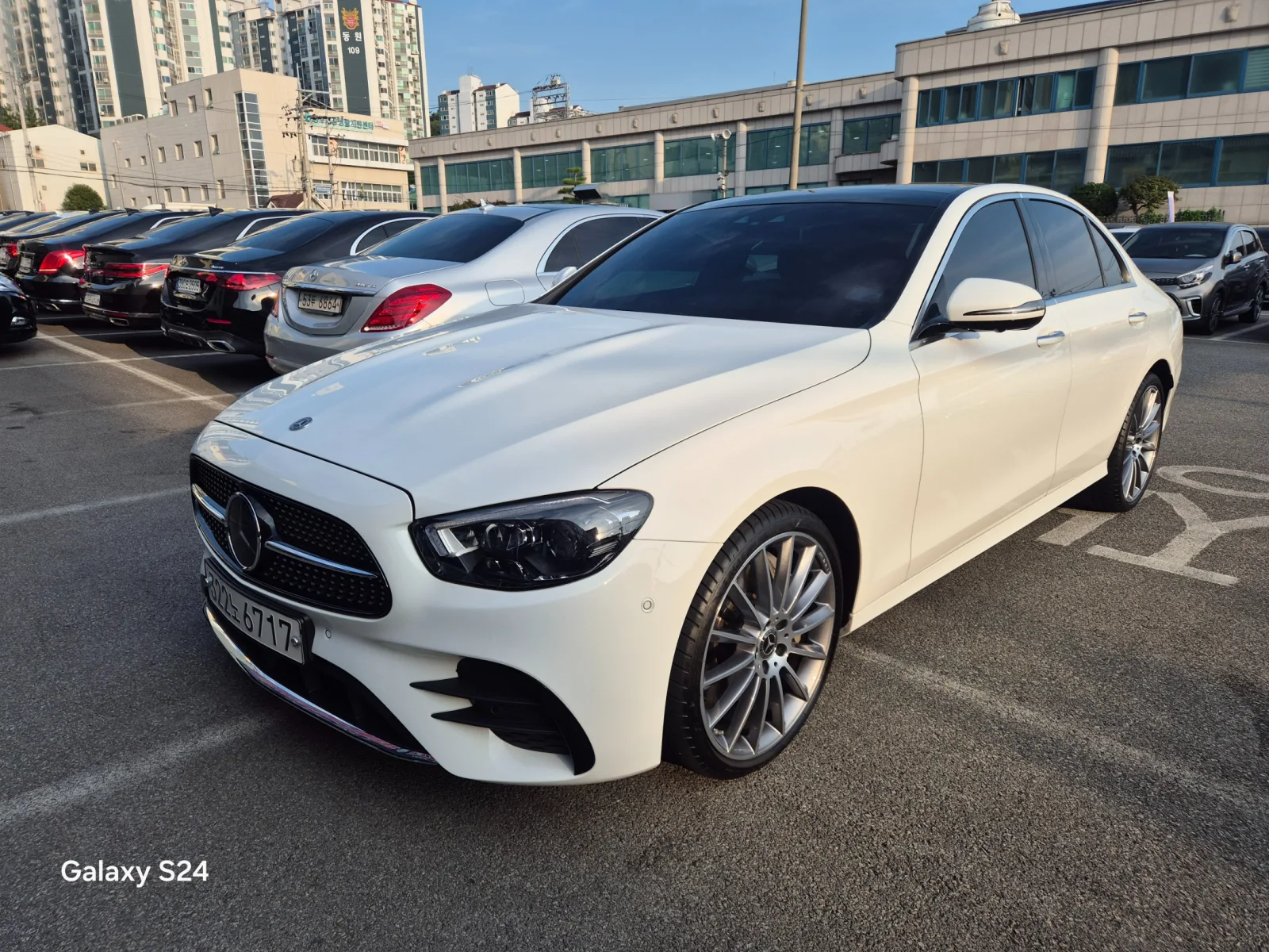 2021 Mercedes-Benz E-Class