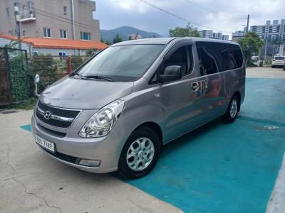 2013 Hyundai Starex