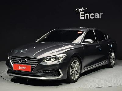 2018 Hyundai Grandeur