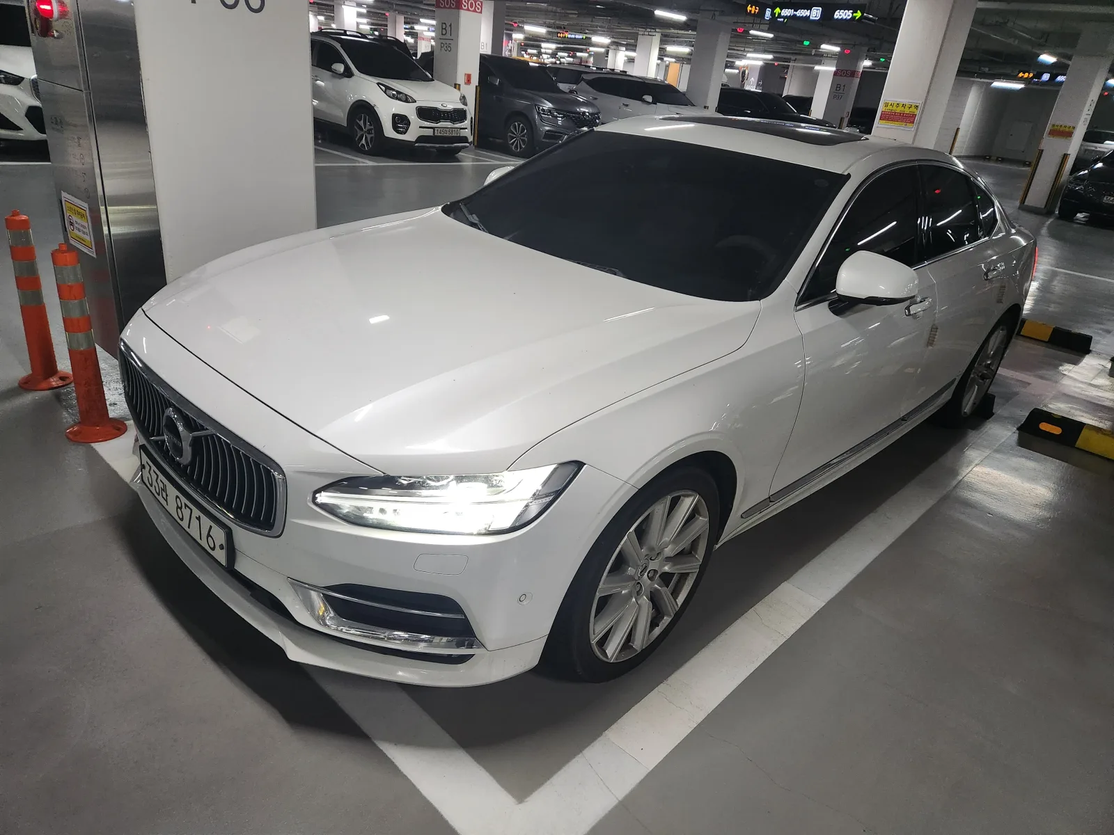 2019 Volvo S90