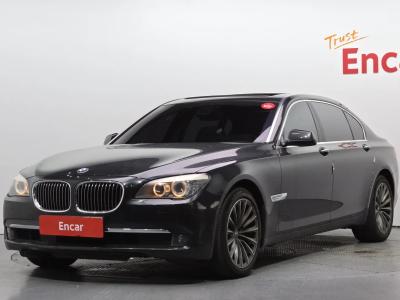 2011 BMW 7-Series