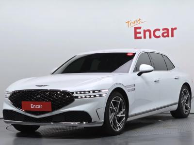 2022 Genesis G90