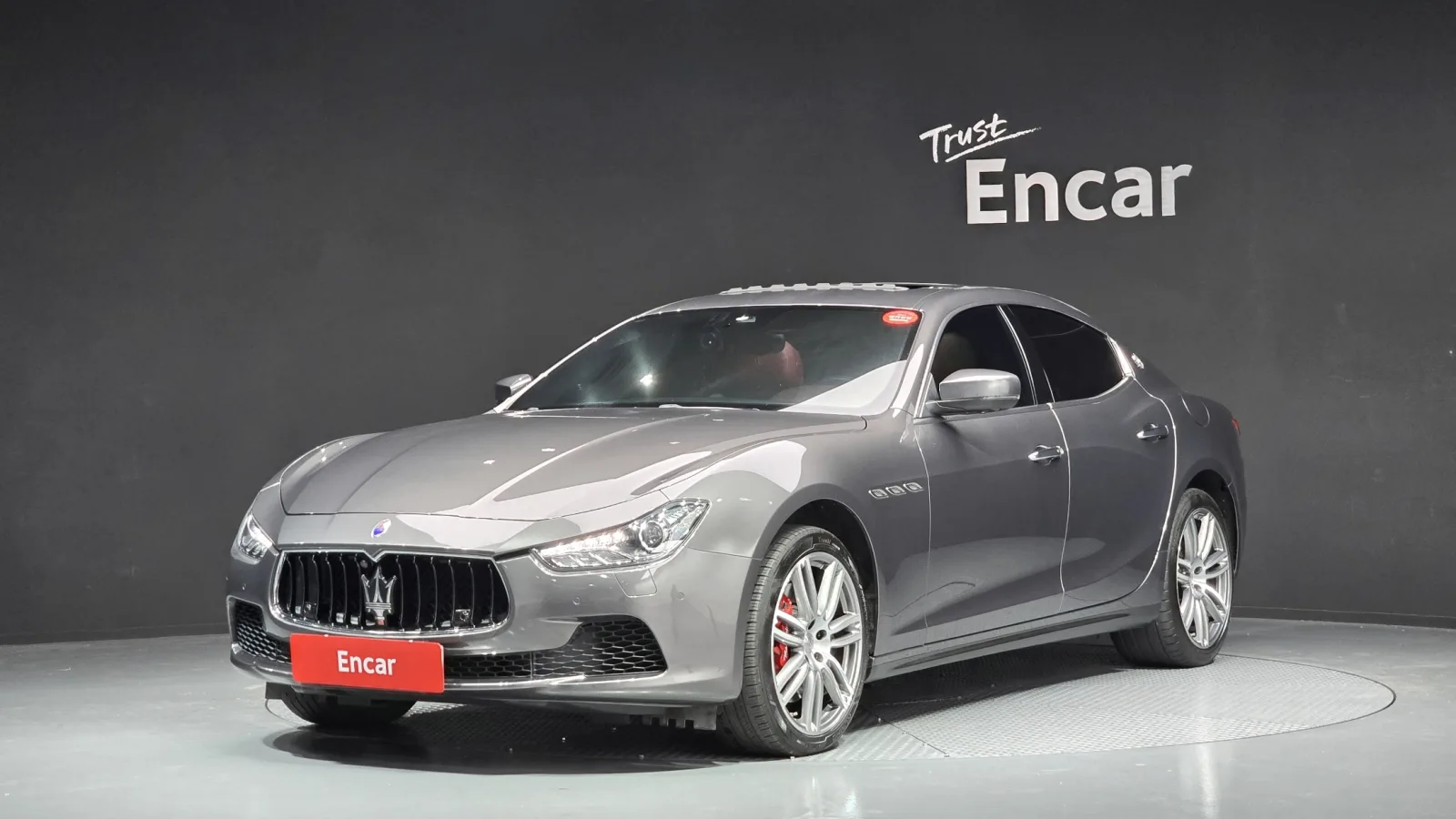 2017 Maserati Ghibli