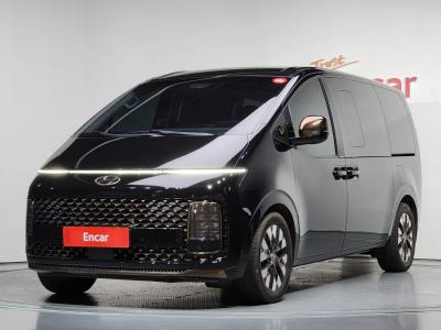 2022 Hyundai Staria
