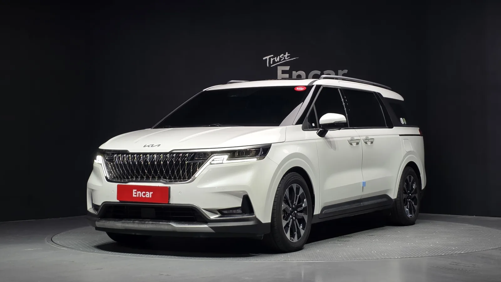 2023 Kia Carnival