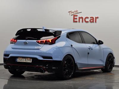 2020 Hyundai Veloster