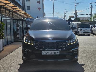 2019 Kia Carnival