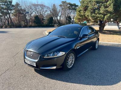 2014 Jaguar XF