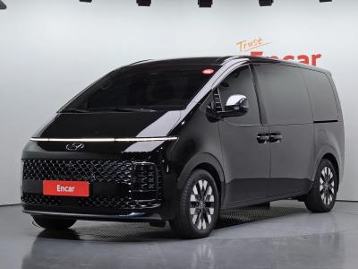 2022 Hyundai Staria