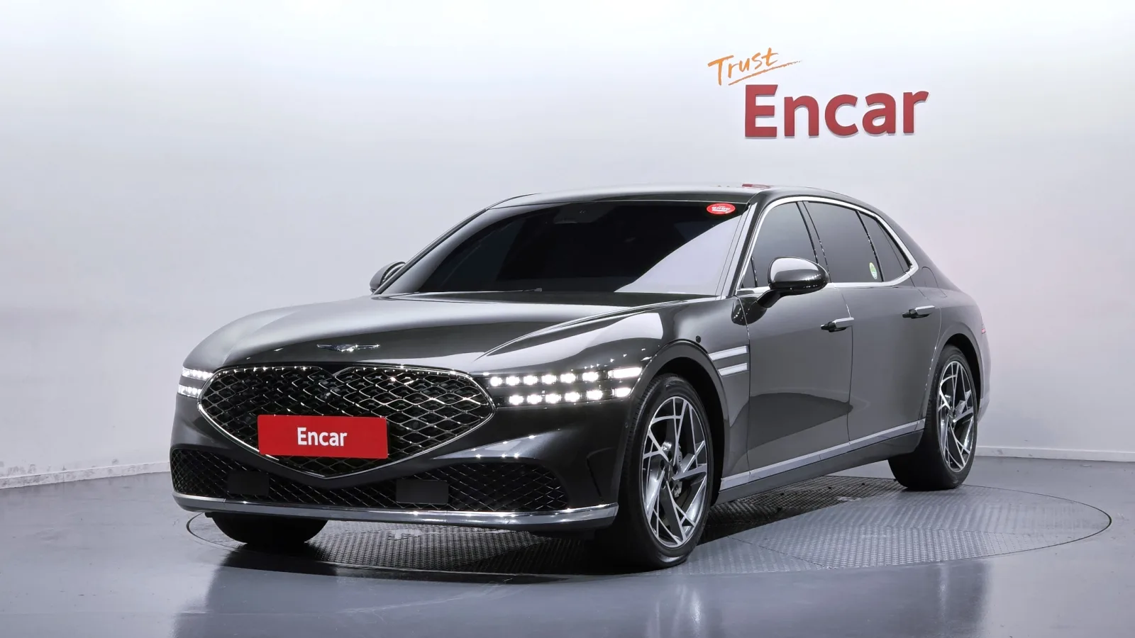 2023 Genesis G90