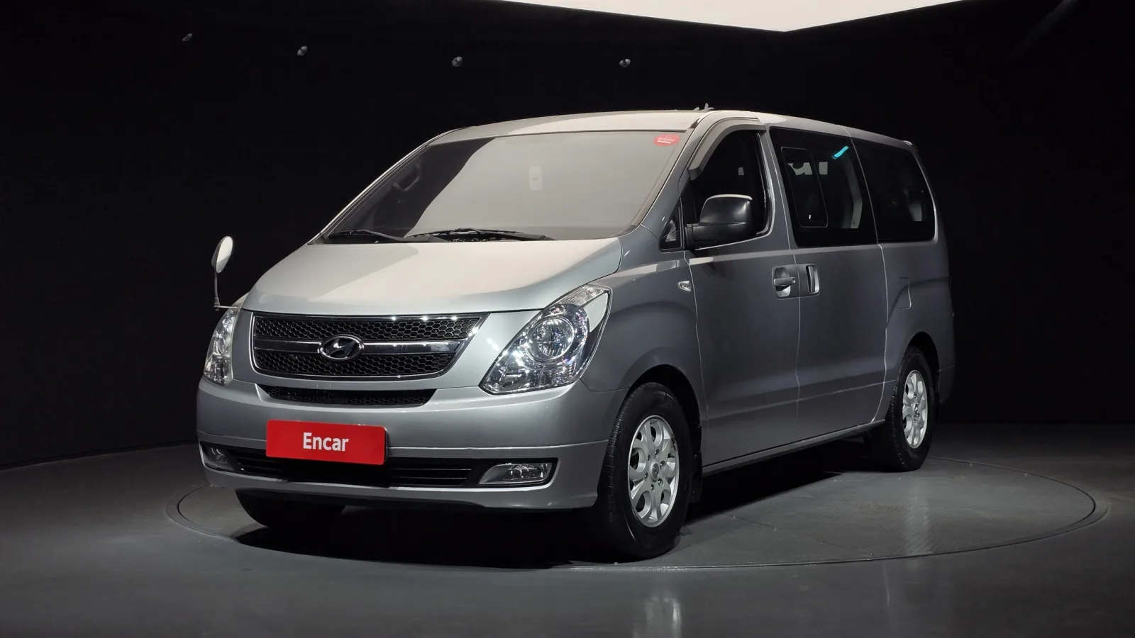 2011 Hyundai Starex