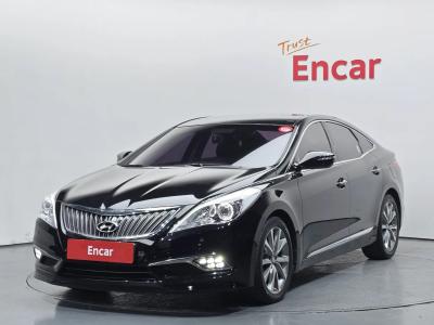 2016 Hyundai Grandeur