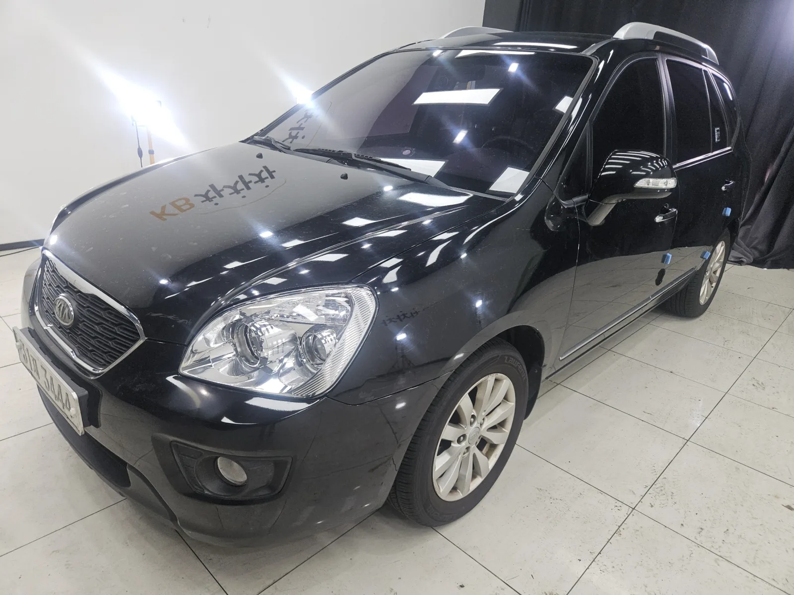 2012 Kia Carens