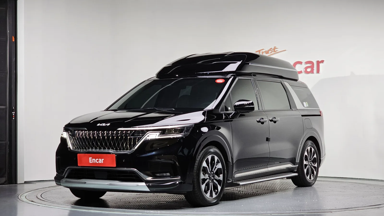 2023 Kia Carnival