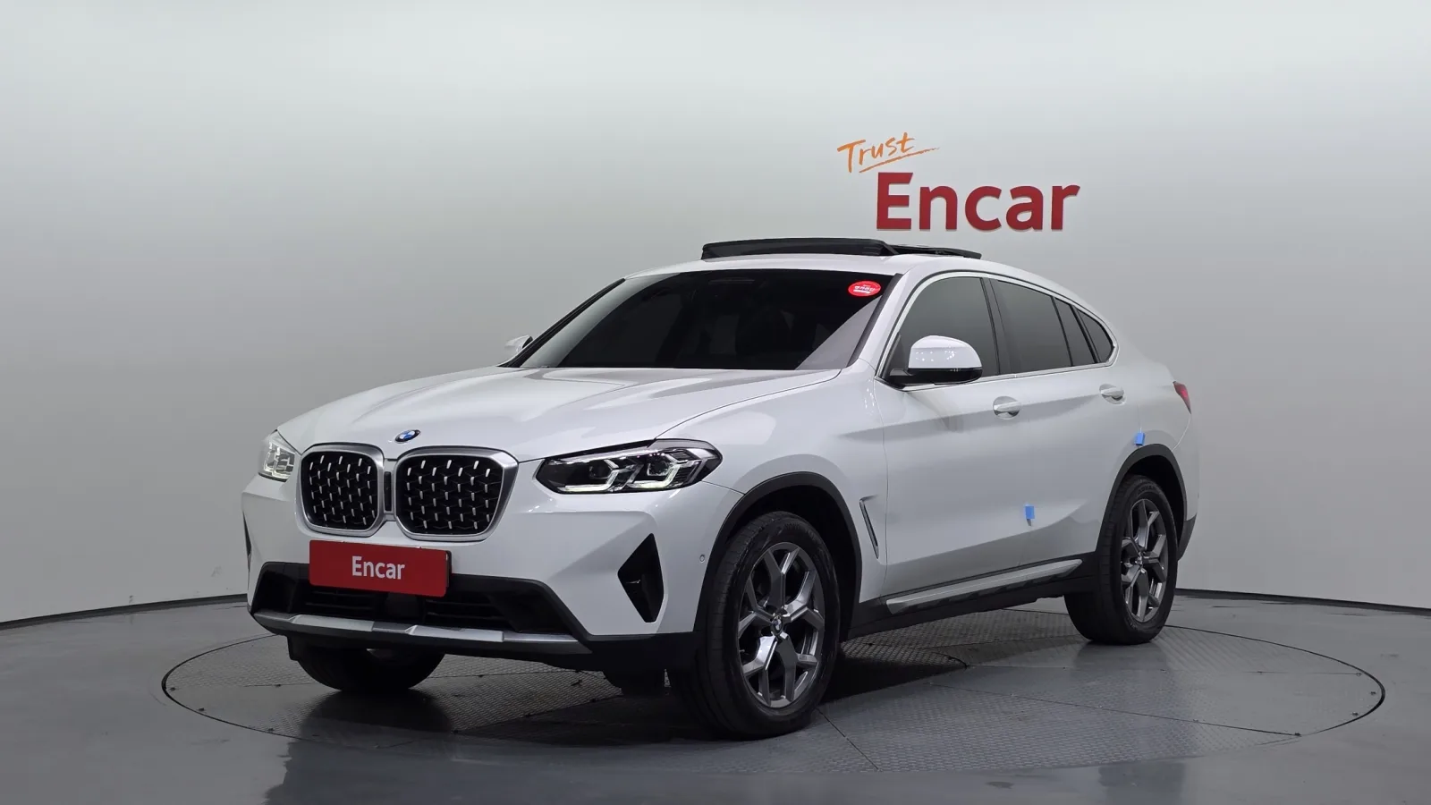 2023 BMW X4