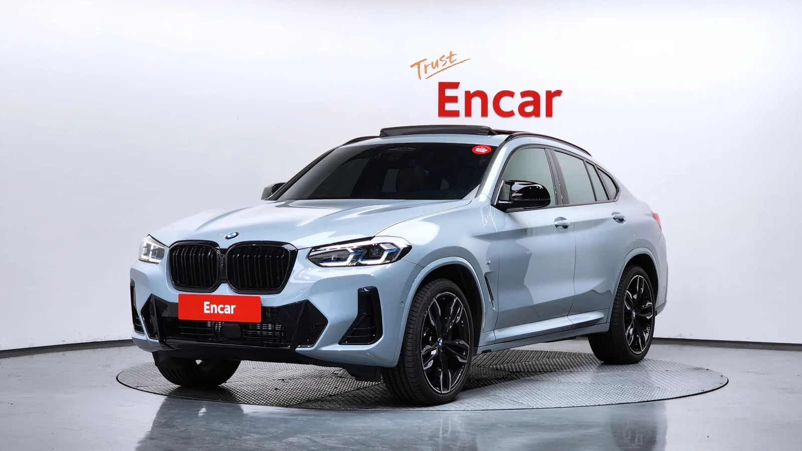 2025 BMW X4