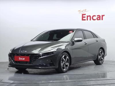 2022 Hyundai Elantra