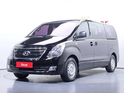2018 Hyundai Starex