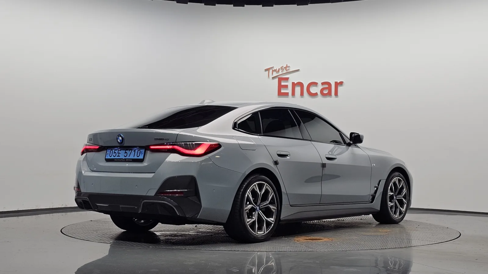 2022 BMW i4