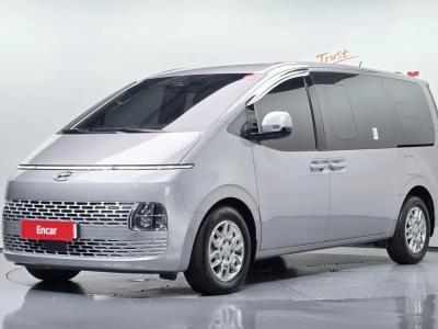 2024 Hyundai Staria